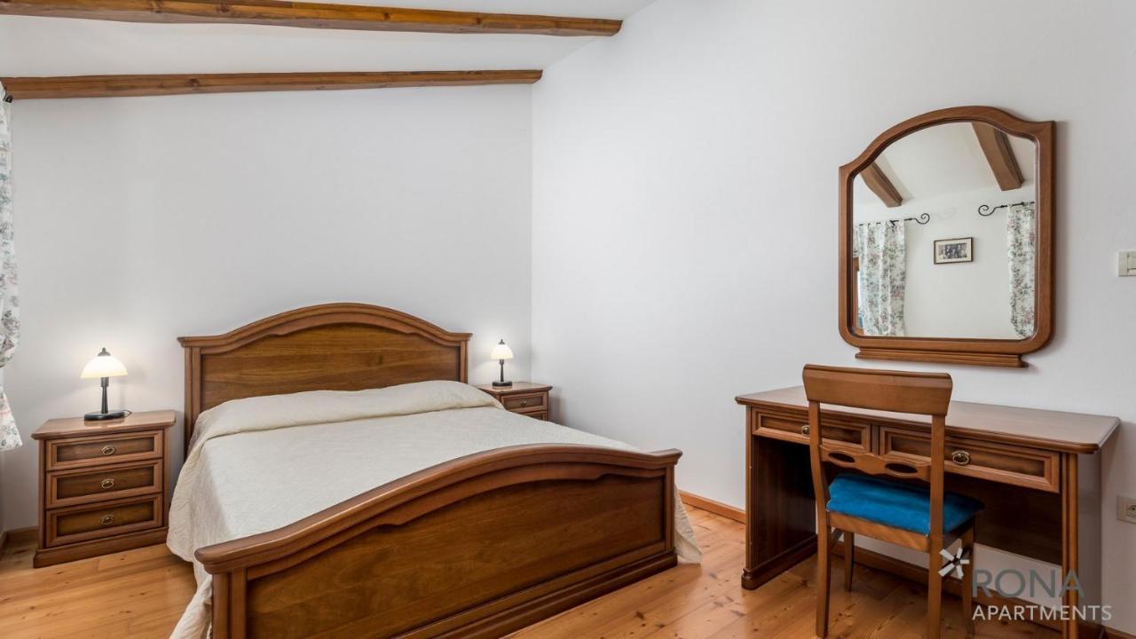 Rona Stone House Apartments Janja Boljun Eksteriør billede