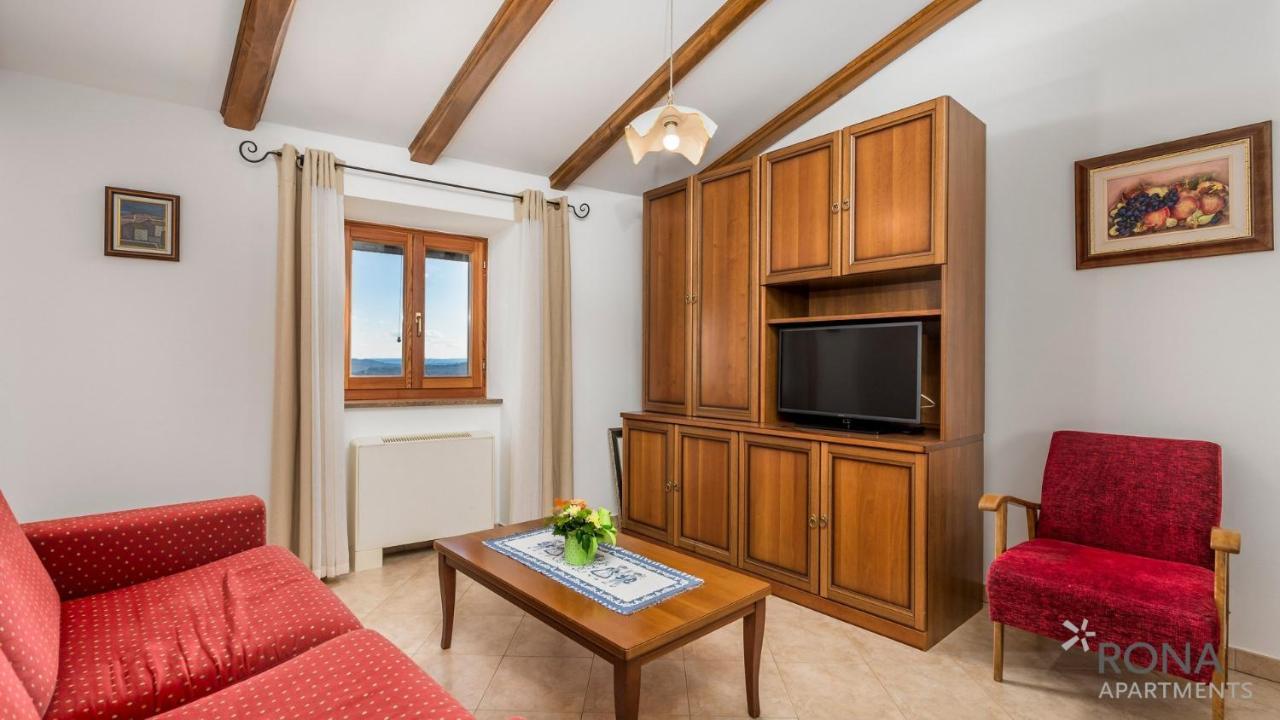 Rona Stone House Apartments Janja Boljun Eksteriør billede